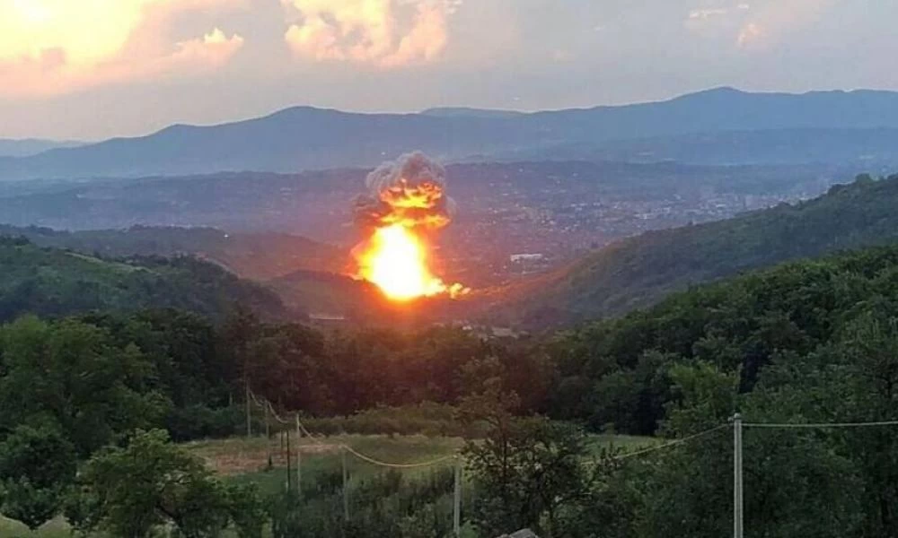 Σερβία: Έκρηξη στο εργοστάσιο πυρομαχικών Σλομπόντα